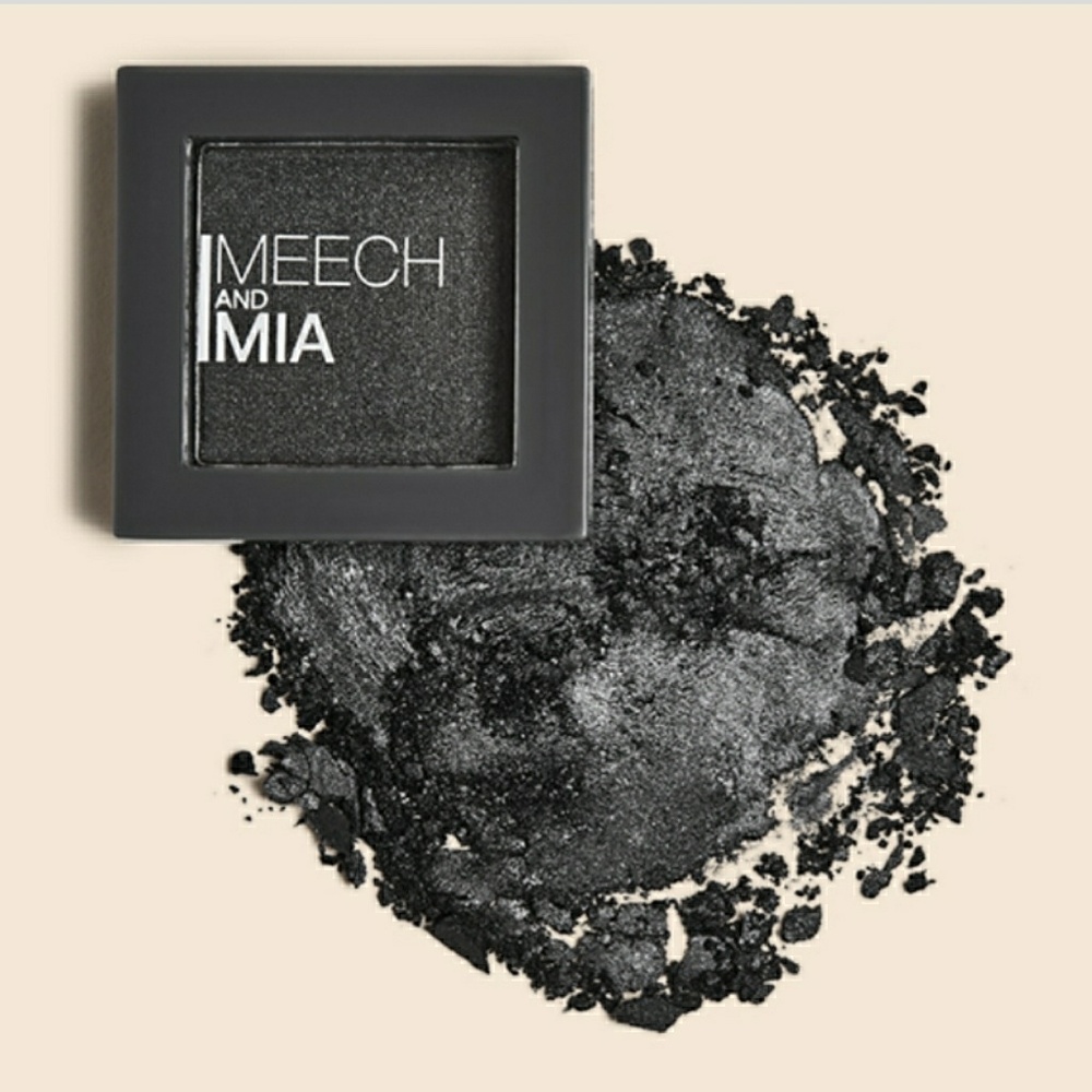 NEW MEECH AND MIA Gunmetal Eyeshadow